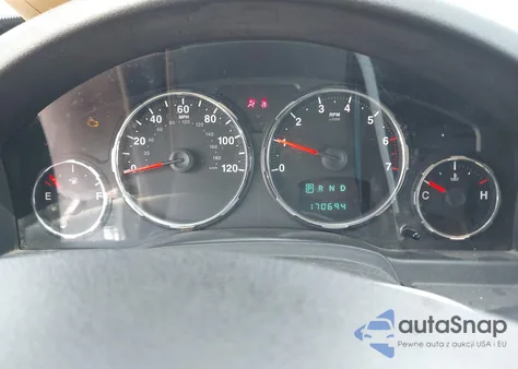 2010 Jeep Liberty Sport z USA, uszkodzony, nr VIN 1J4PN2GK8AW155391